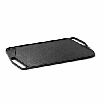 Barebones cast iron griddle product photo 
